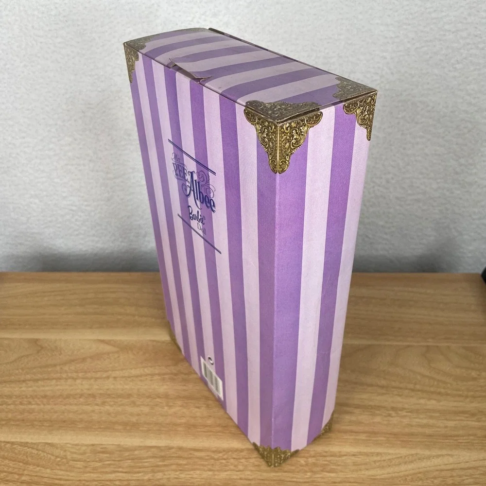 Mattel‎ 1997 Avon Mrs PFE Albee Barbie Doll Special Edition Purple Victorian